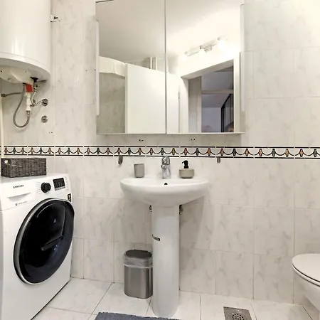 Downtown Nest Lägenhet