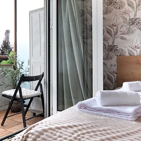 Downtown Nest Апартаменты