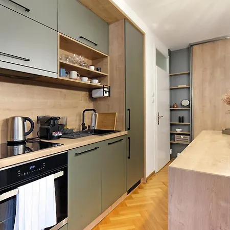 Lägenhet Downtown Nest